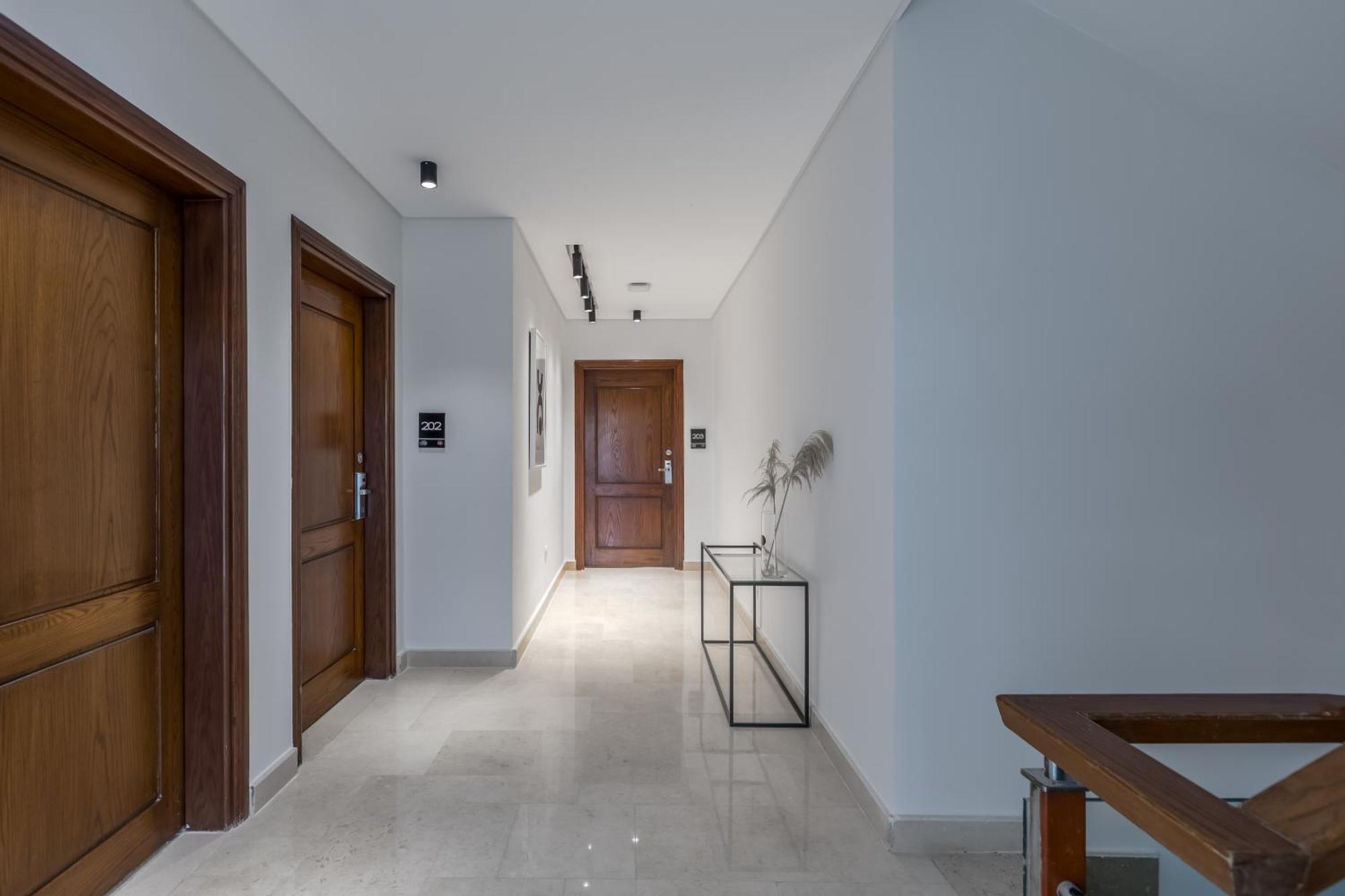 Livingville Nine Cairo