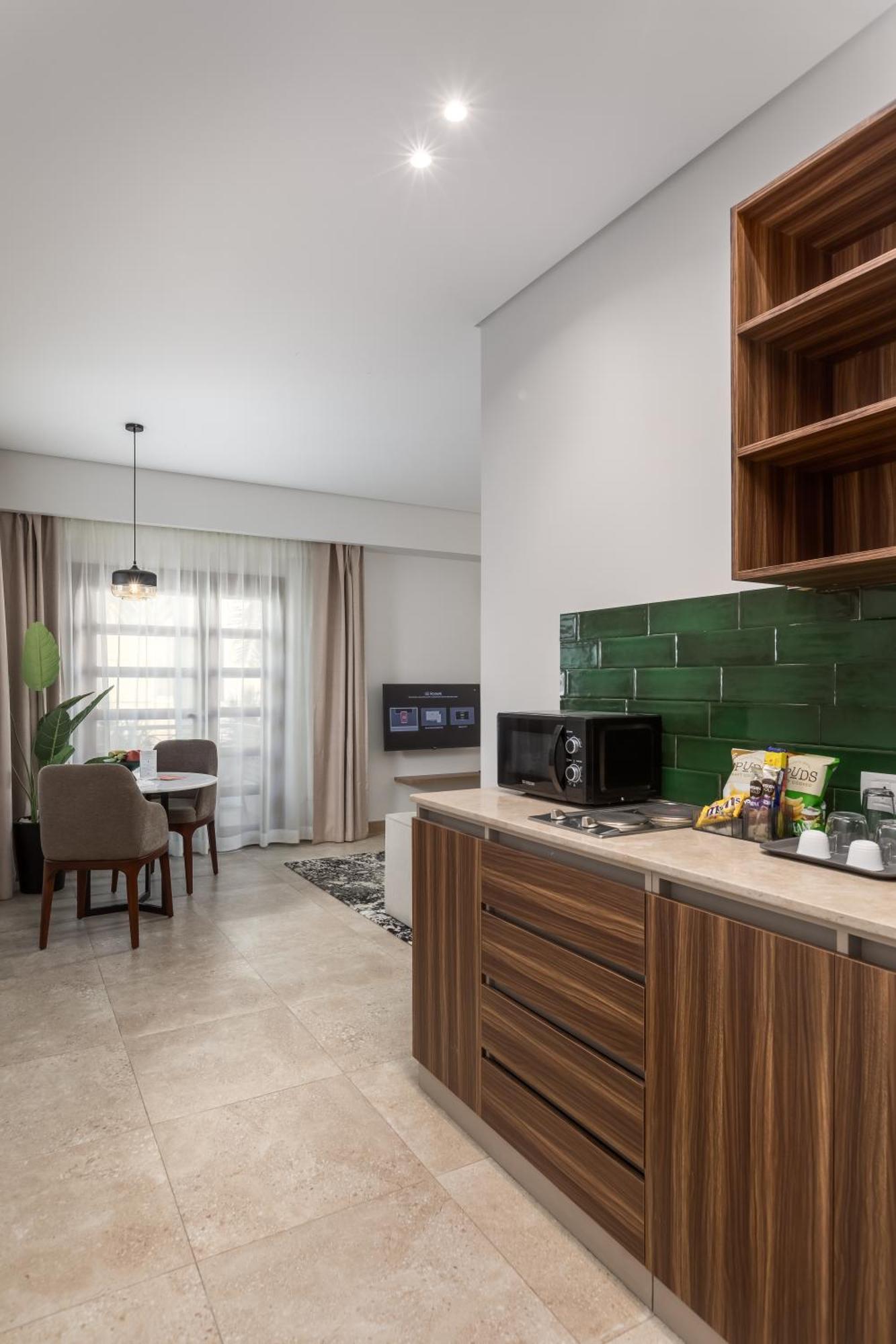 Livingville Nine Aparthotel Cairo