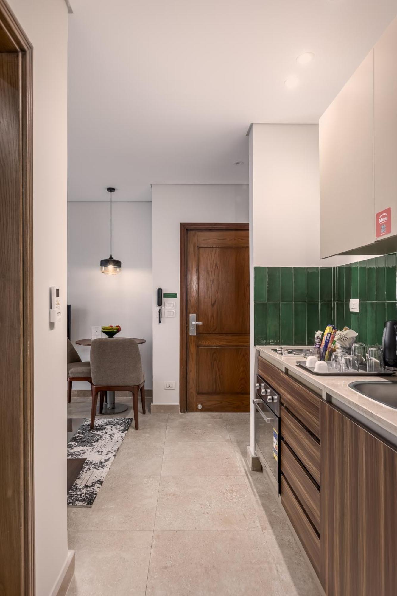 Livingville Nine Aparthotel *